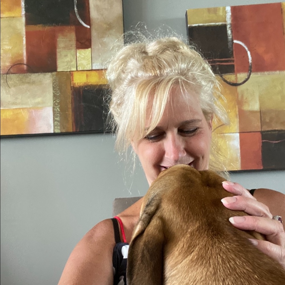 Meet your Posher, Lisa